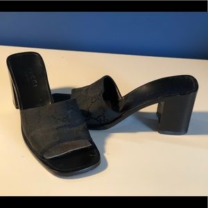 Open-toed Heel Gucci Slides